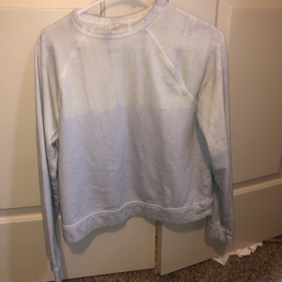 Universal thread size small long sleeve sweatshirt - Picture 1 of 4